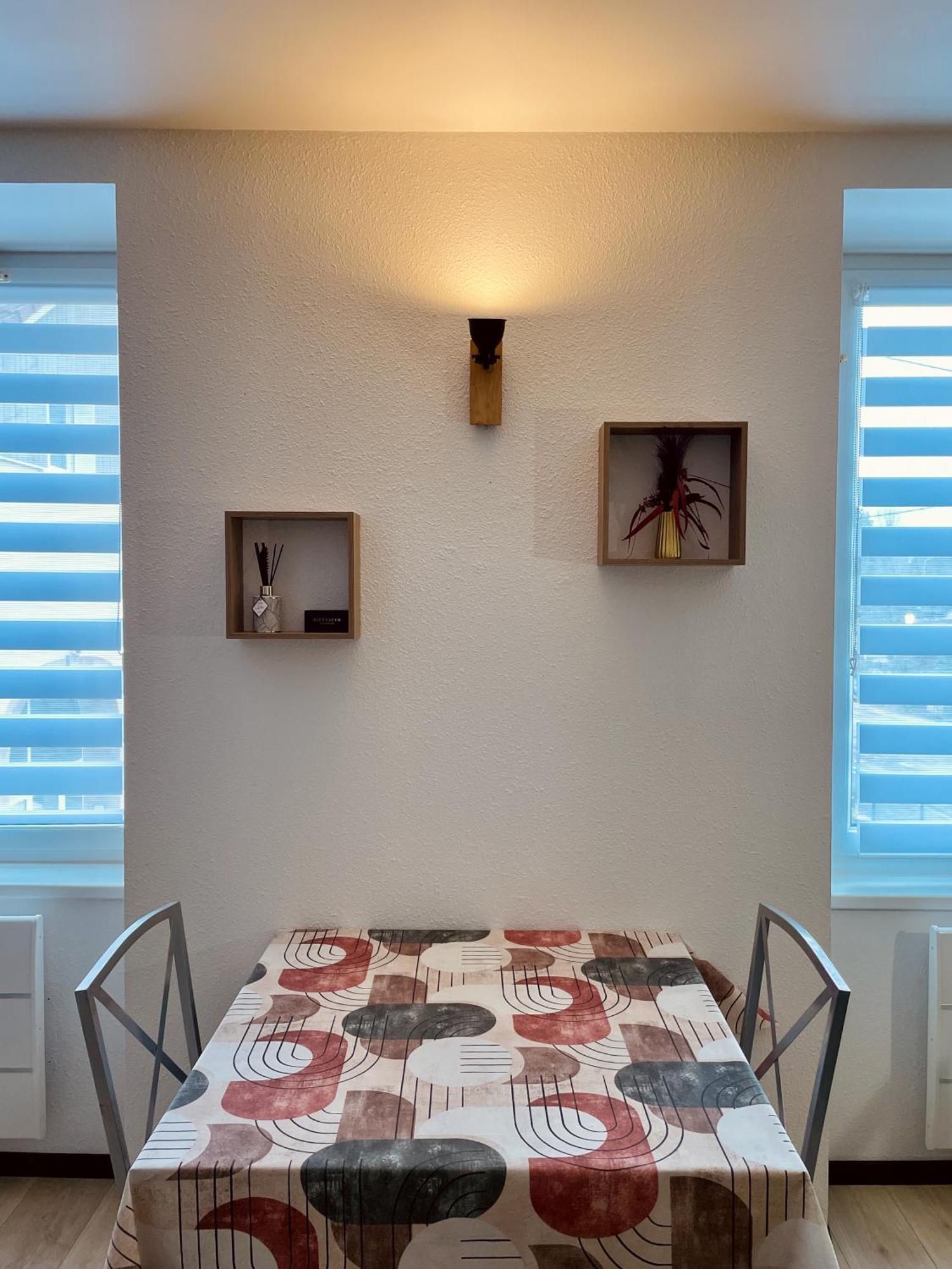 Joli Appartement Avec Parking Montbéliard Exterior foto